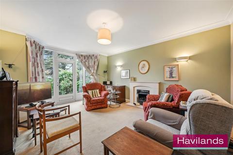 4 bedroom house for sale, Church Hill, London