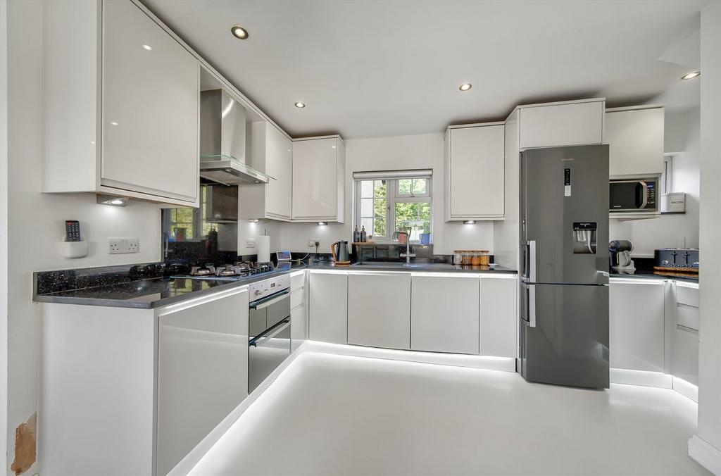 Kitchen, open plan living