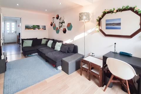 2 bedroom terraced house for sale, Sandycombe Road, Kew, Richmond, Surrey TW9