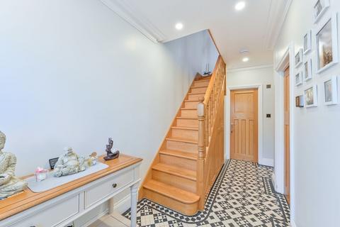 4 bedroom terraced house for sale, Meopham Road, Streatham Vale, Mitcham, CR4