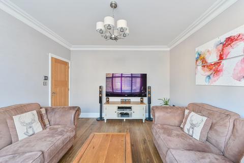 4 bedroom terraced house for sale, Meopham Road, Streatham Vale, Mitcham, CR4