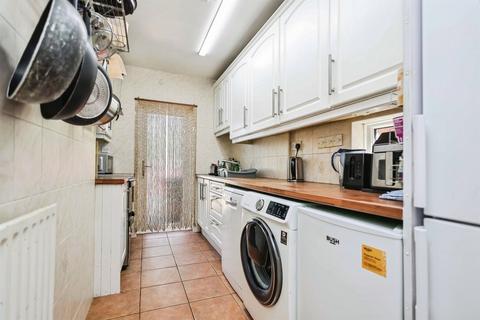 3 bedroom semi-detached house for sale, Chipperfield Road, Birmingham