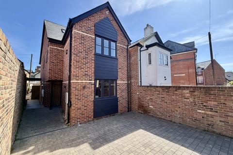 undefined, Chalice Close, Ashley Cross