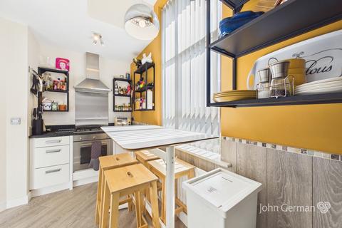 2 bedroom apartment for sale, Florence House, Strawberry Lane, Lichfield