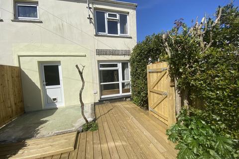 1 bedroom end of terrace house to rent, Bohelland Road, Penryn TR10