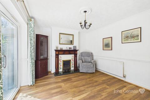 2 bedroom semi-detached bungalow for sale, Marlborough Crescent, Burton-on-Trent
