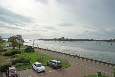 2 bedroom apartment for sale, Victory House, Port Solent PO6