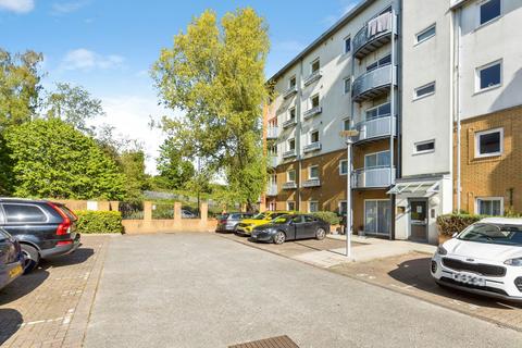 1 bedroom flat for sale, Trafalgar Gardens, Crawley, West Sussex, RH10