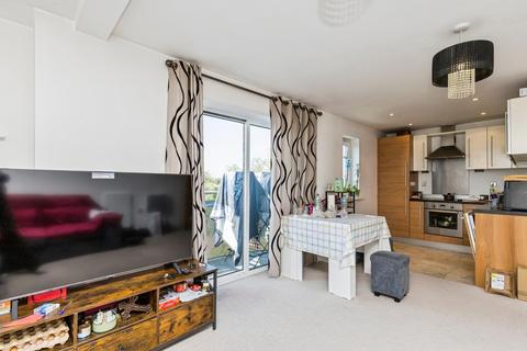 1 bedroom flat for sale, Trafalgar Gardens, Crawley, West Sussex, RH10