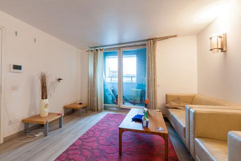2 bedroom flat to rent, Westminster Bridge Road, Waterloo, London, SE1