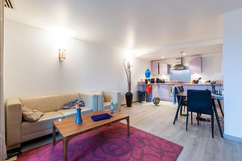 2 bedroom flat to rent, Westminster Bridge Road, Waterloo, London, SE1
