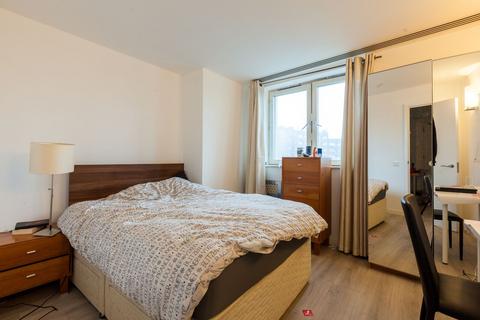 2 bedroom flat to rent, Westminster Bridge Road, Waterloo, London, SE1