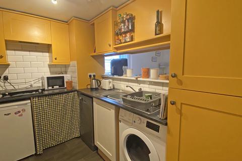 1 bedroom apartment for sale, High Street, Wellington TA21