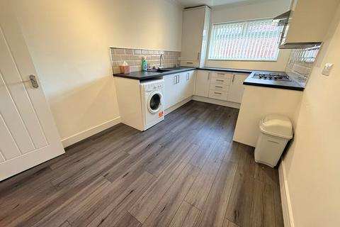 3 bedroom apartment to rent, The Westlands, Sunderland