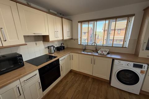 2 bedroom semi-detached house for sale, Redwing Drive, Stoke-On-Trent