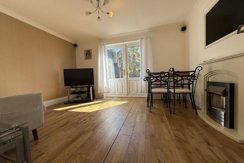 2 bedroom semi-detached house for sale, Redwing Drive, Stoke-On-Trent