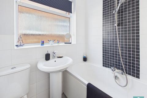 2 bedroom semi-detached bungalow for sale, Jordan Avenue, Oldham OL2