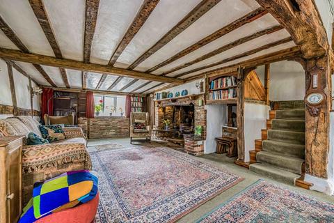 2 bedroom cottage for sale, East Street, Westbourne