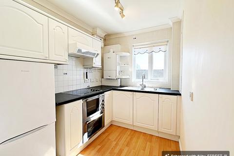 2 bedroom retirement property for sale, Rushers Close, Pershore, WR10