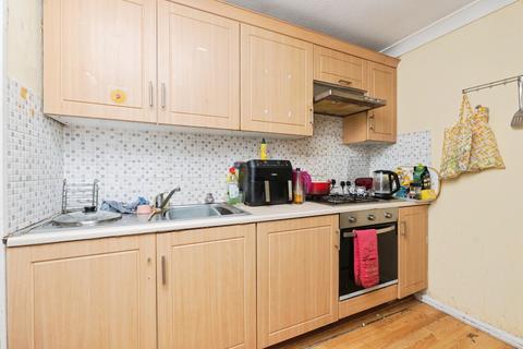 2 bedroom flat for sale, Atlas Close, Fishponds, Bristol, BS5