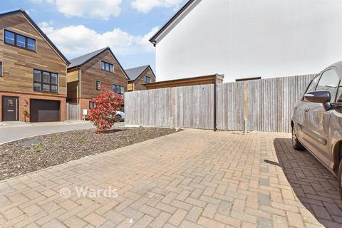 2 bedroom semi-detached house for sale, Prime View, New Romney, Kent
