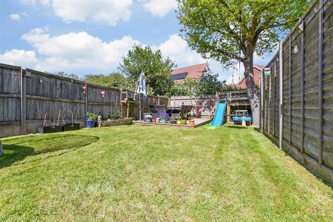 undefined, Cheeselands, Ashford TN27