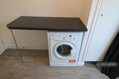 3 bedroom semi-detached house to rent, Oxford, Oxford, OX4