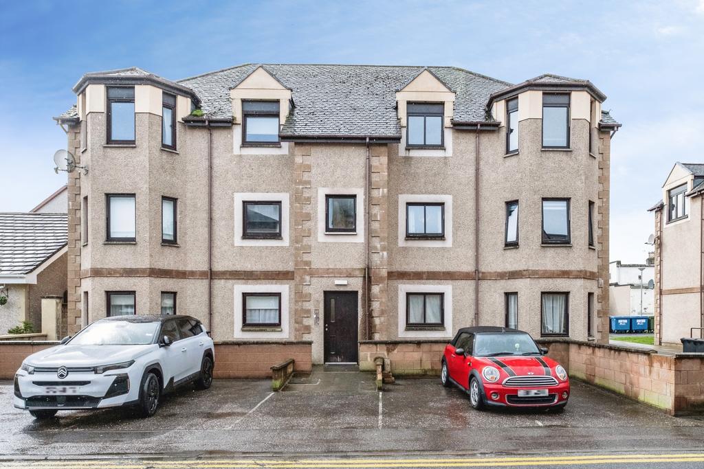 King Street, Inverness, IV3 2 bed flat for sale - £125,000