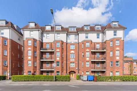 2 bedroom flat for sale, Sheila House, Temple Fortune, London, NW11