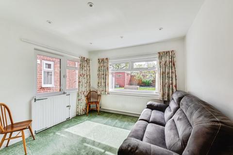 6 bedroom semi-detached house for sale, Thames Avenue, Swindon, SN25