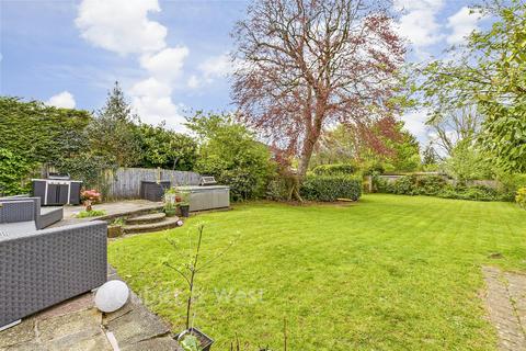 4 bedroom detached house for sale, Waterfield Drive, Warlingham, Surrey