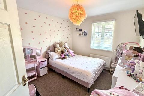 2 bedroom flat for sale, Pump Place, Old Stratford MK19