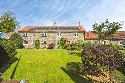 5 bedroom detached house for sale, Worlington Road, Mildenhall, Bury St. Edmunds, Suffolk, IP28