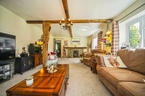 5 bedroom detached house for sale, Worlington Road, Mildenhall, Bury St. Edmunds, Suffolk, IP28