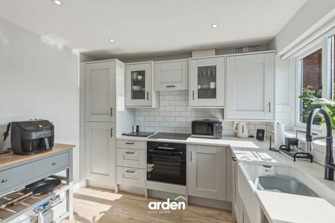2 bedroom semi-detached house for sale, Greenhill Lane, Hallow, WR2