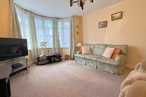 3 bedroom detached house for sale, Wychall Park Grove, Birmingham B38