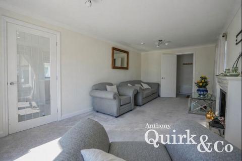 2 bedroom park home for sale, Shell Drive, Canvey Island, SS8