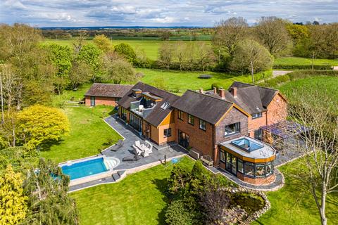 5 bedroom detached house for sale, Lyndale, Blymhill Lawn, Shifnal, TF11 8NB