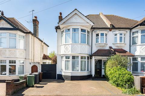 4 bedroom semi-detached house for sale, Kimberley Road, North Chingford