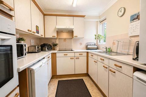 1 bedroom retirement property for sale, Montgomery Court, Warwick
