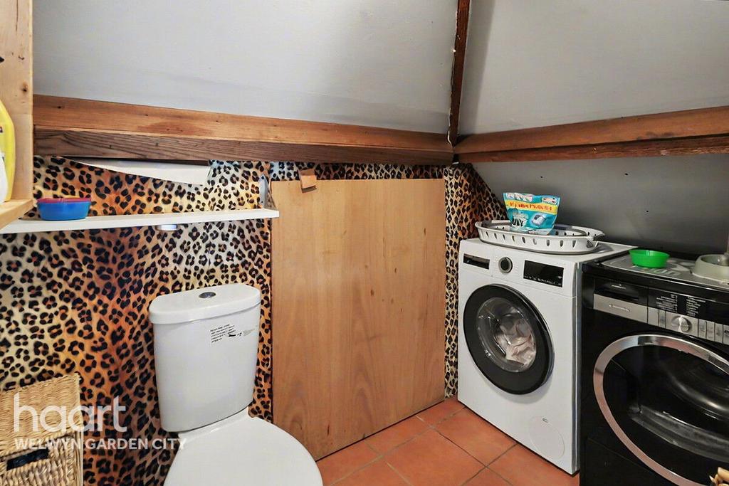 Utility room, utility