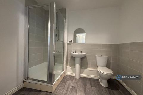 2 bedroom flat to rent, Millers Brow Walk, Manchester, M9