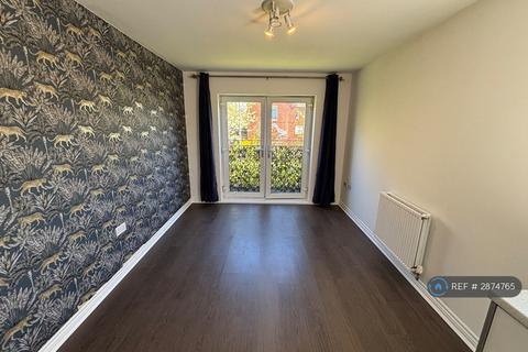 2 bedroom flat to rent, Millers Brow Walk, Manchester, M9