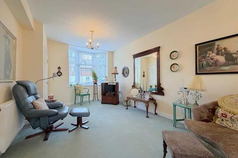 3 bedroom house for sale, South Crescent Road, Filey