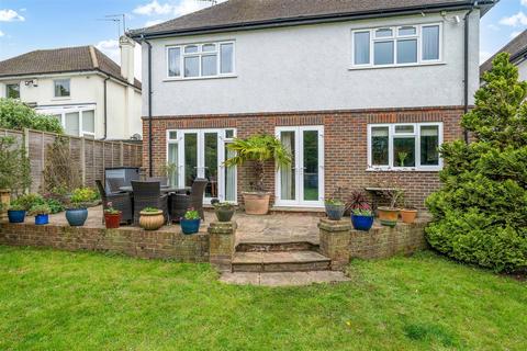 Grange Meadow, Banstead
