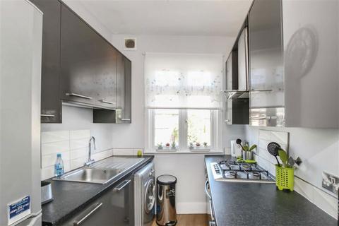 undefined, Stanley Road, Teddington TW11