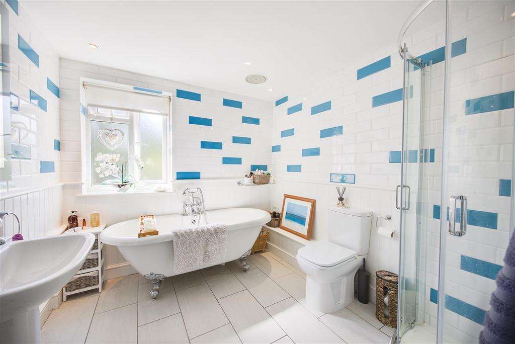 First Floor Bathroom