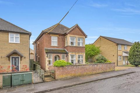 4 bedroom detached house for sale, Wood Lane, Chippenham SN15