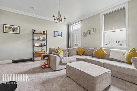 3 bedroom semi-detached house for sale, Denby Dale Road East, Durkar