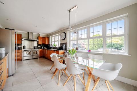 4 bedroom detached house for sale, Homewood Crescent, Chislehurst, Kent, BR7